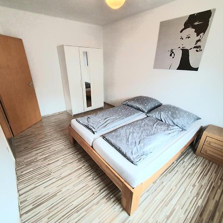Ferienwohnung Lieblingsmensch Oberhausen Oberhausen  Exterior foto